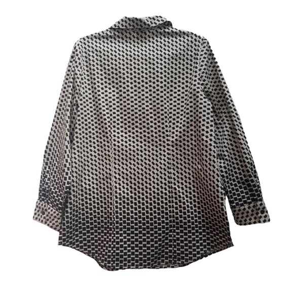 Chico's 1 / M NWOT Tunic Shirt Stretch Geometric Button Up Long Sleeve Tan Black - Picture 5 of 12